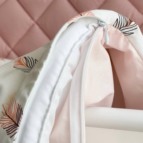 Детское постельное белье и бортики в кроватку Маленькая Соня Baby Mix Перо пудра Белый/Розовый 0291404