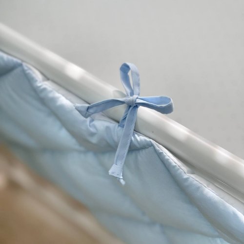 Бортики в кроватку стеганые Маленькая Соня Голубой/Белый 071007