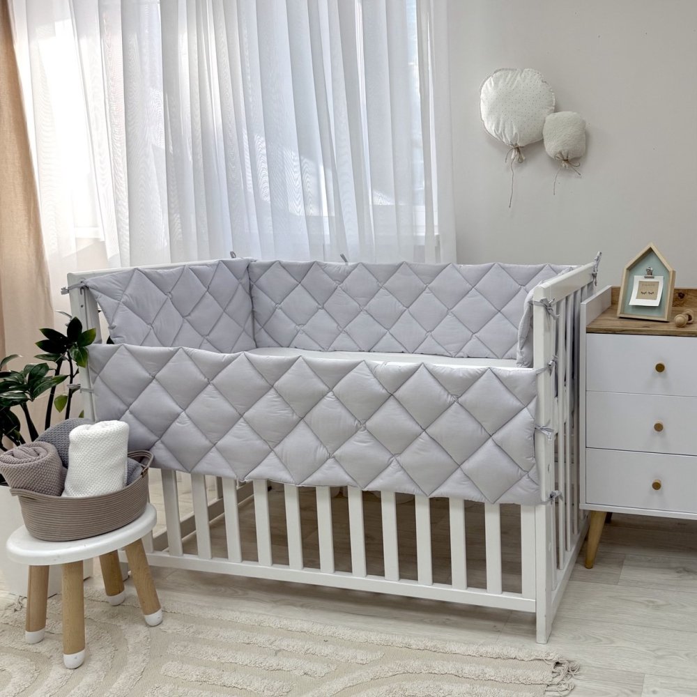 Бортики в кроватку стеганые Маленькая Соня Светло-серый 0710191