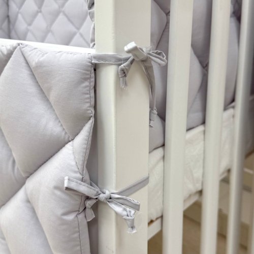 Бортики в кроватку стеганые Маленькая Соня Светло-серый 0710191