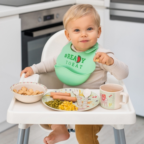 Силиконовый слюнявчик с карманом BabyOno Салатовый 829/02