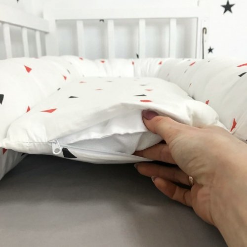 Кокон для новорожденных Oh My Kids Soft OMK Triangles Сатин Белый Поролон 2 см КК-225-ОМК