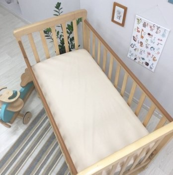 Детская простынь на резинке Маленькая соня Бежевый 160002