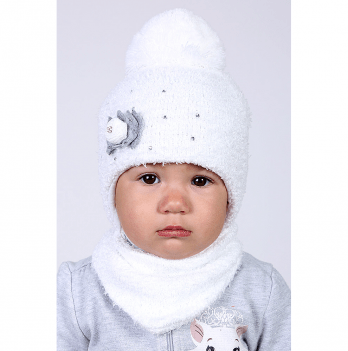 Детские шапка и манишка зимние для девочки Олта Белый от 0 до 3 мес 10-102017