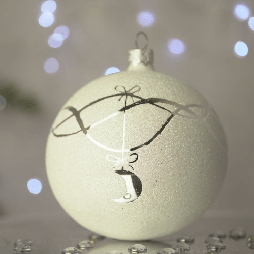 Новогодний шар на елку Santa Shop Сахарная Елочные украшения Молочный 10 см 7806723209200