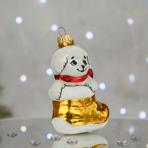 Елочная игрушка Santa Shop Песик в чобітку Белый/Золотой 8 см 4820001180251