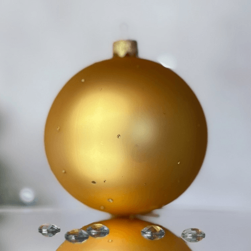 Новогодний шар на елку Santa Shop Символ года 2026 Стрімкий кінь Золотой 8,5 см 4820001234107