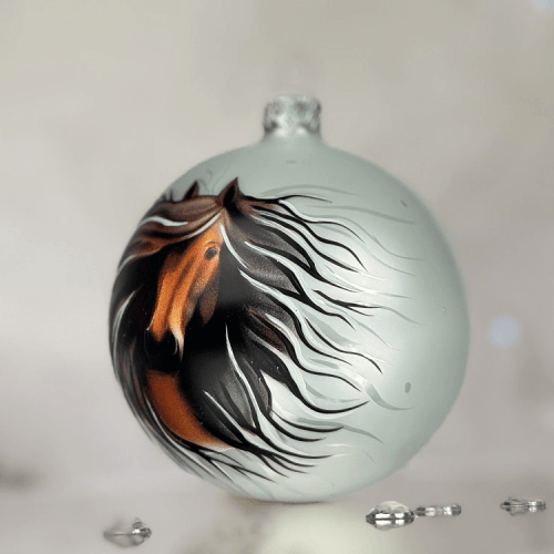 Новогодний шар на елку Santa Shop Символ года 2026 Стрімкий кінь Белый 8,5 см 4820001180541