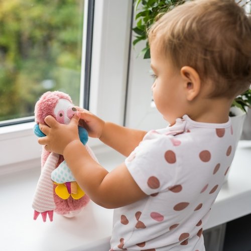 Развивающая подвеска на коляску BabyOno Ленивец Лион 1465