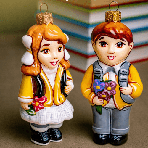 Елочная игрушка Rizdviani Istorii Школярик Желтый/Голубой 14 см 4820001179798