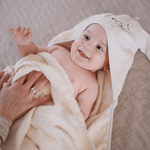 Детское полотенце уголок Veres Bunny milk Молочный 80х120 см 190.07-1