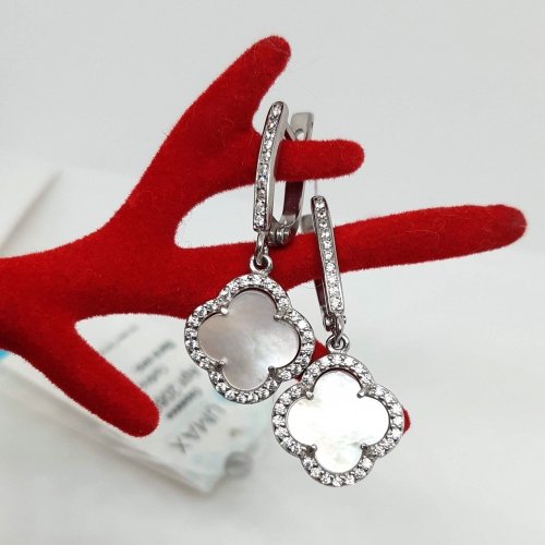 Серебряные сережки UMAX Клевер Белый 20684b
