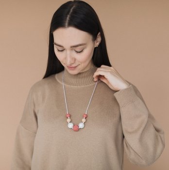 Силиконовые слингобусы прорезыватели Love & Carry Жемчужина Лососевый LC918