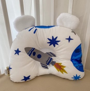 Ортопедическая подушка для новорожденных BetiS Космос Ранфорс Белый/Синий 28х36 см 27687183