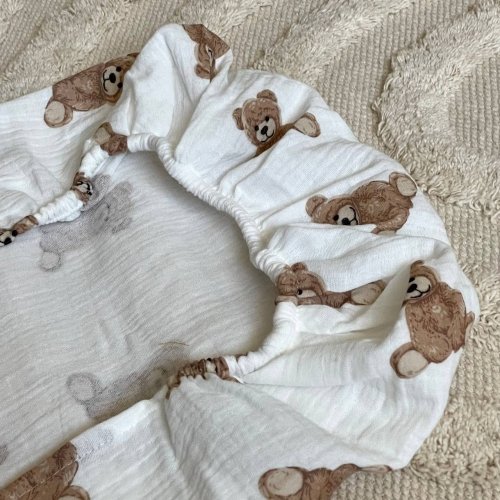 Простынь на резинке в коляску Маленькая Соня Teddy Муслин Белый/Коричневый 3011790
