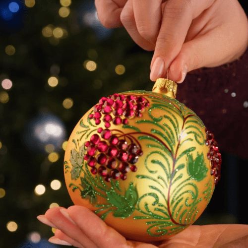 Новогодний шар на елку Santa Shop Калина Золотой 10 см 4820001105247