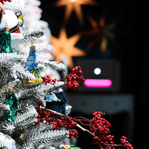 Елочная игрушка Rizdviani Istorii Голубой попугай 10 см 4820001045611