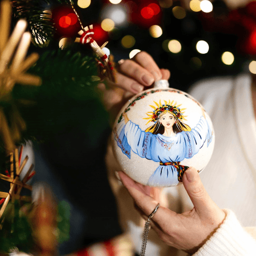 Новогодний шар на елку Rizdviani Istorii Украинские истории Берегиня Независимости 12 см 4820001106893