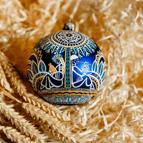 Новогодний шар на елку Rizdviani Istorii Украинские истории Витинанка Закохані Голубой 10 см 4820001179927