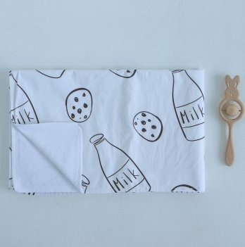 Непромокаемая пеленка для детей ELA Textile&Toys Молоко Белый 80х50 см WRD001M