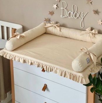 Пеленальный матрасик BBChic с рюшем Бежевый 5151741