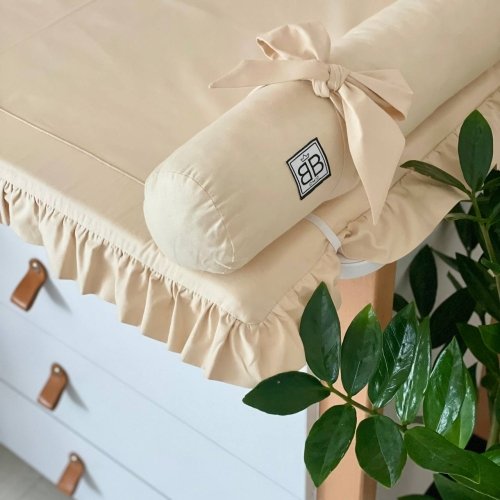 Пеленальный матрасик BBChic с рюшем Бежевый 5151741