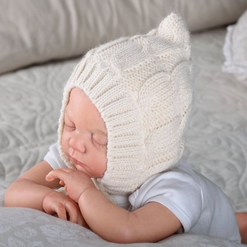 Вязаная шапка для новорожденных Magbaby Tress на трикотаже 0-6 мес Бежевый 102825
