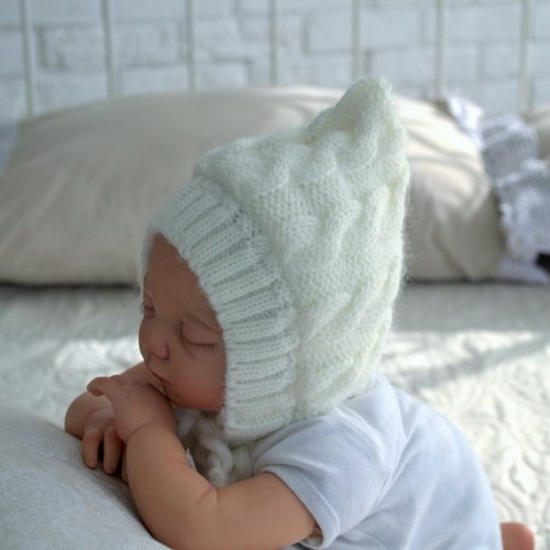 Вязаная шапка для новорожденных Magbaby Tress на трикотаже 0-6 мес Молочный 102824