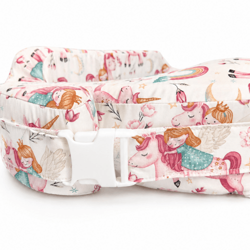 Сменный чехол на ортопедическую подушку для кормления Feeding Pillow Принцессы и единороги 152-56-13