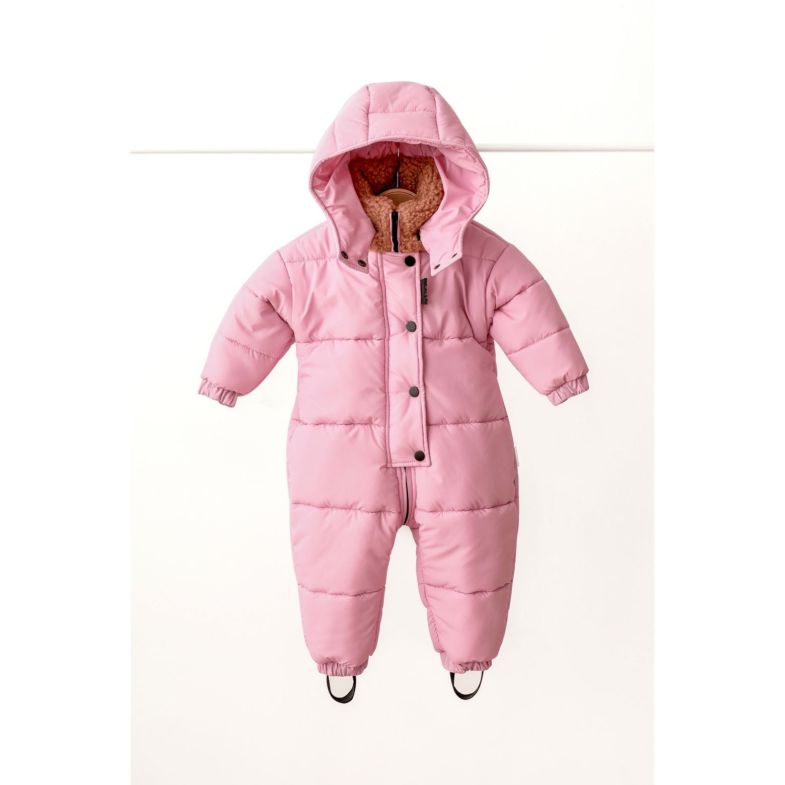 Зимний комбинезон детский MagBaby Oliver 9 - 24 мес Плащевка Розовый 105050 Зимний комбинезон детский MagBaby Oliver 9 - 24 мес Плащевка Розовый 105050