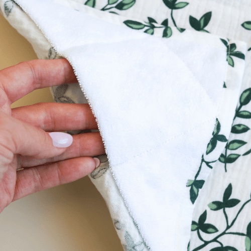 Муслиновая накидка для кормления грудью Magbaby Папоротник Молочный/Зеленый 103338