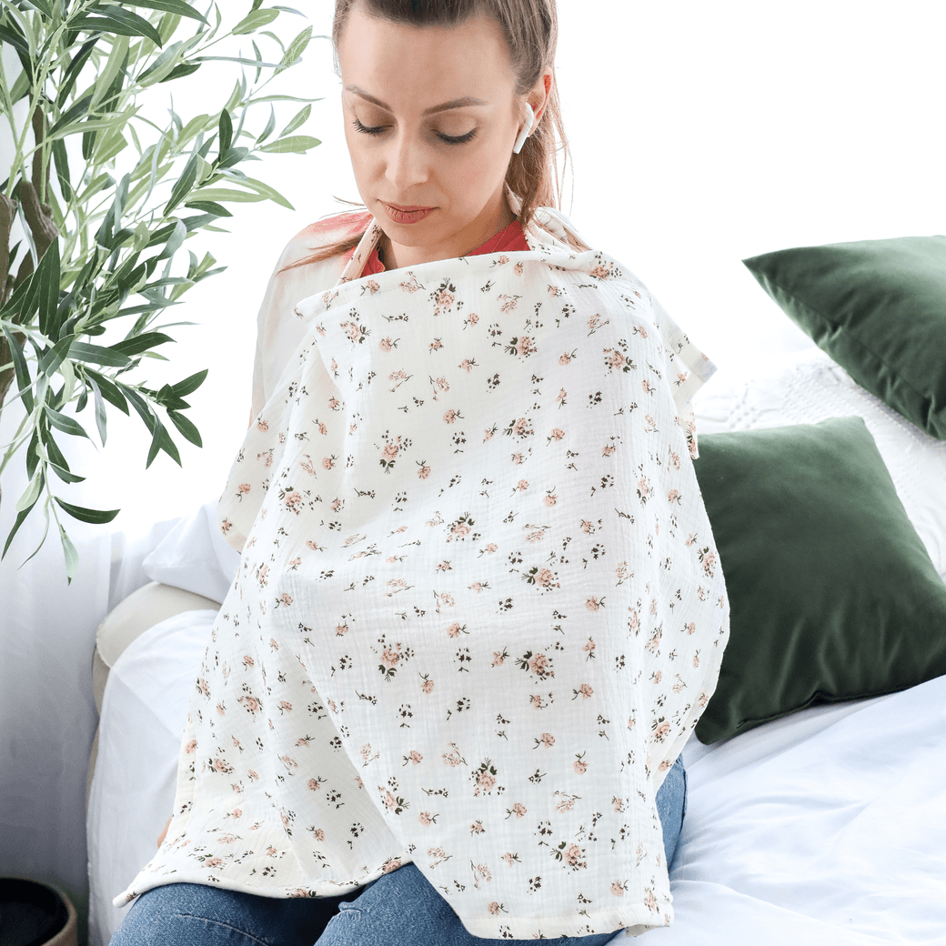 Муслиновая накидка для кормления грудью Magbaby Розы Молочный 134659