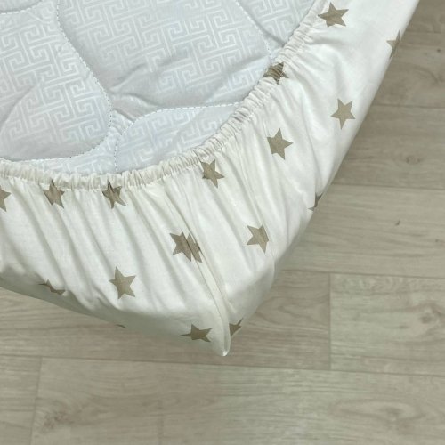 Детская простынь на резинке Маленькая соня Звезда Бежевый 1700346