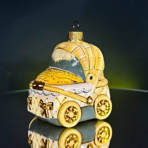 Елочная игрушка Rizdviani Istorii Візочок Желтый 9 см 4820001179811