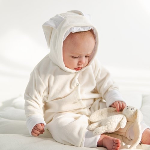 Демисезонный комбинезон для новорожденных ELA Textile&Toys Зайчик 0 - 1,5 лет Велюр Молочный KR002ML