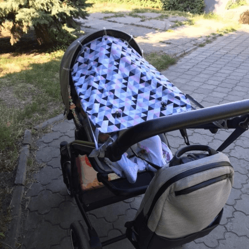 Защитная шторка на коляску Merrygoround Треугольник Розовый/Серый ST_15