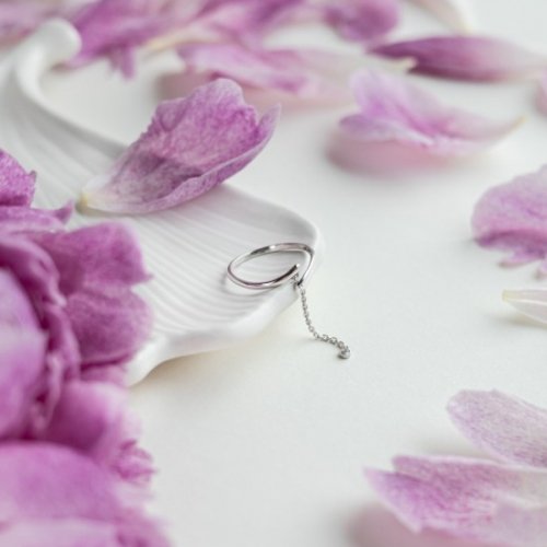 Кольцо серебряное женское безразмерное UD Kashtan с цепочкой и фианитом ВС-670р