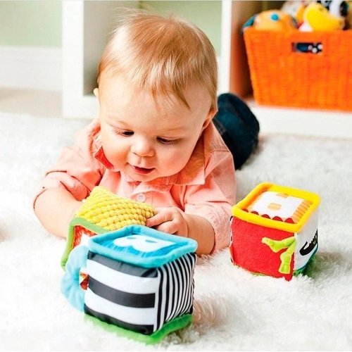 Развивающая игрушка Infantino Мягкий кубик Зверушки 306606