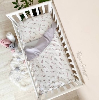 Детское постельное белье в кроватку Маленькая Соня Baby Dream Веточки котики пудра Пудровый/Серый 0303754