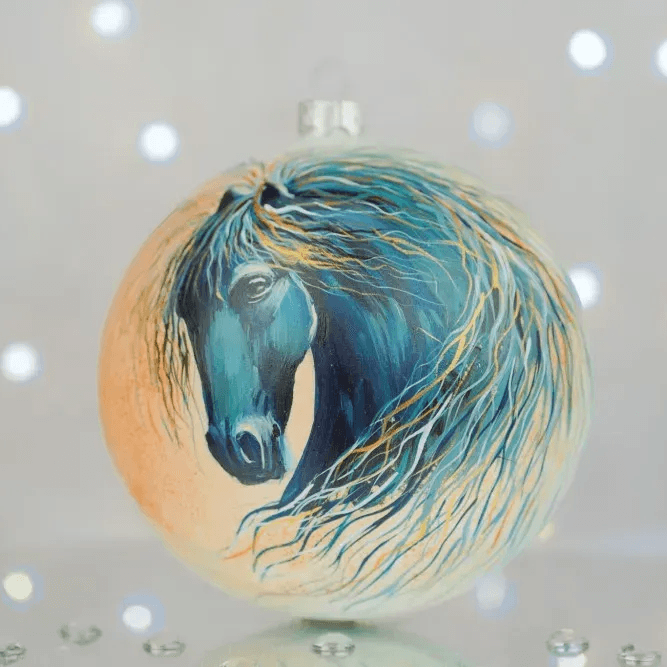 Новогодний шар на елку Santa Shop Символ года 2026 Переможець Молочный/Синий 12 см 4820001179828 Новогодний шар на елку Santa Shop Символ года 2026 Переможець Молочный/Синий 12 см 4820001179828