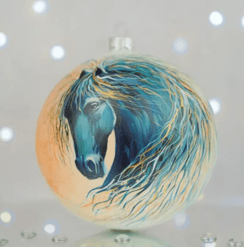 Новогодний шар на елку Santa Shop Символ года 2026 Переможець Молочный/Синий 12 см 4820001179828