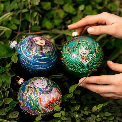 Новогодний шар на елку Rizdviani Istorii Украинские истории Кикимора 10 см 4820001106800